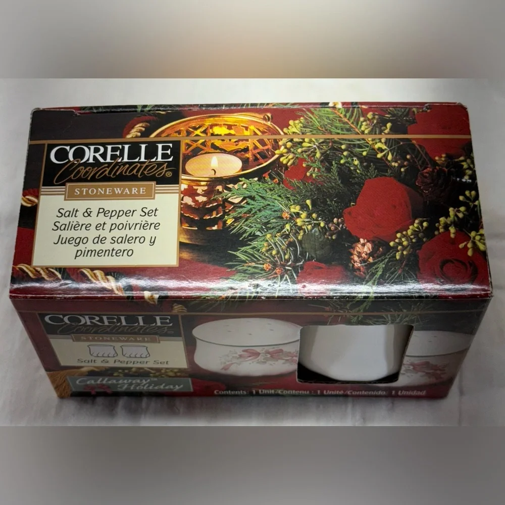 Corelle Coordinates Callaway Holiday Salt and Pepper Shakers 1999
